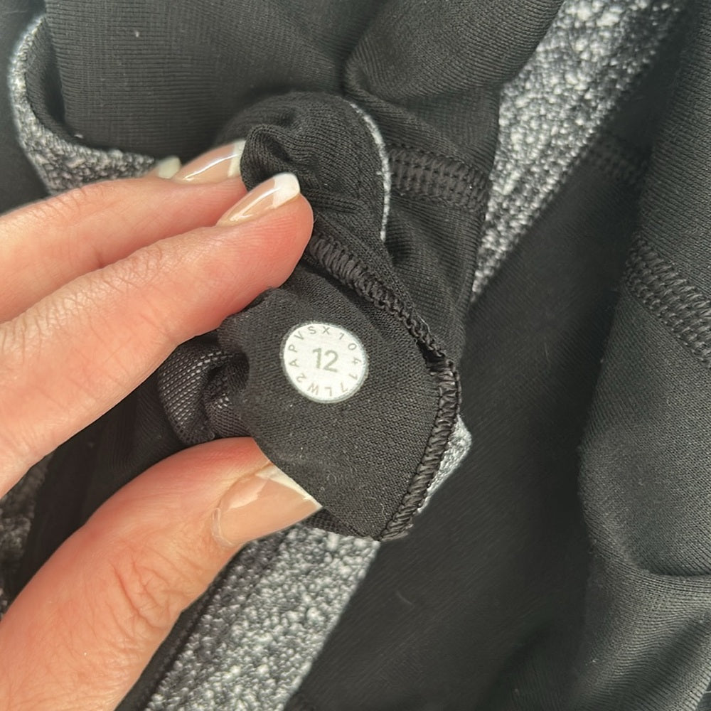 Lululemon Full Freedom Bra Light Support A/B Cup Rare Size 12