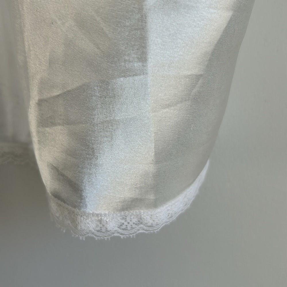 Vintage Victoria’s Secret Satin Lace Trim Elegant V-Neck Baby Doll Feminine Cami