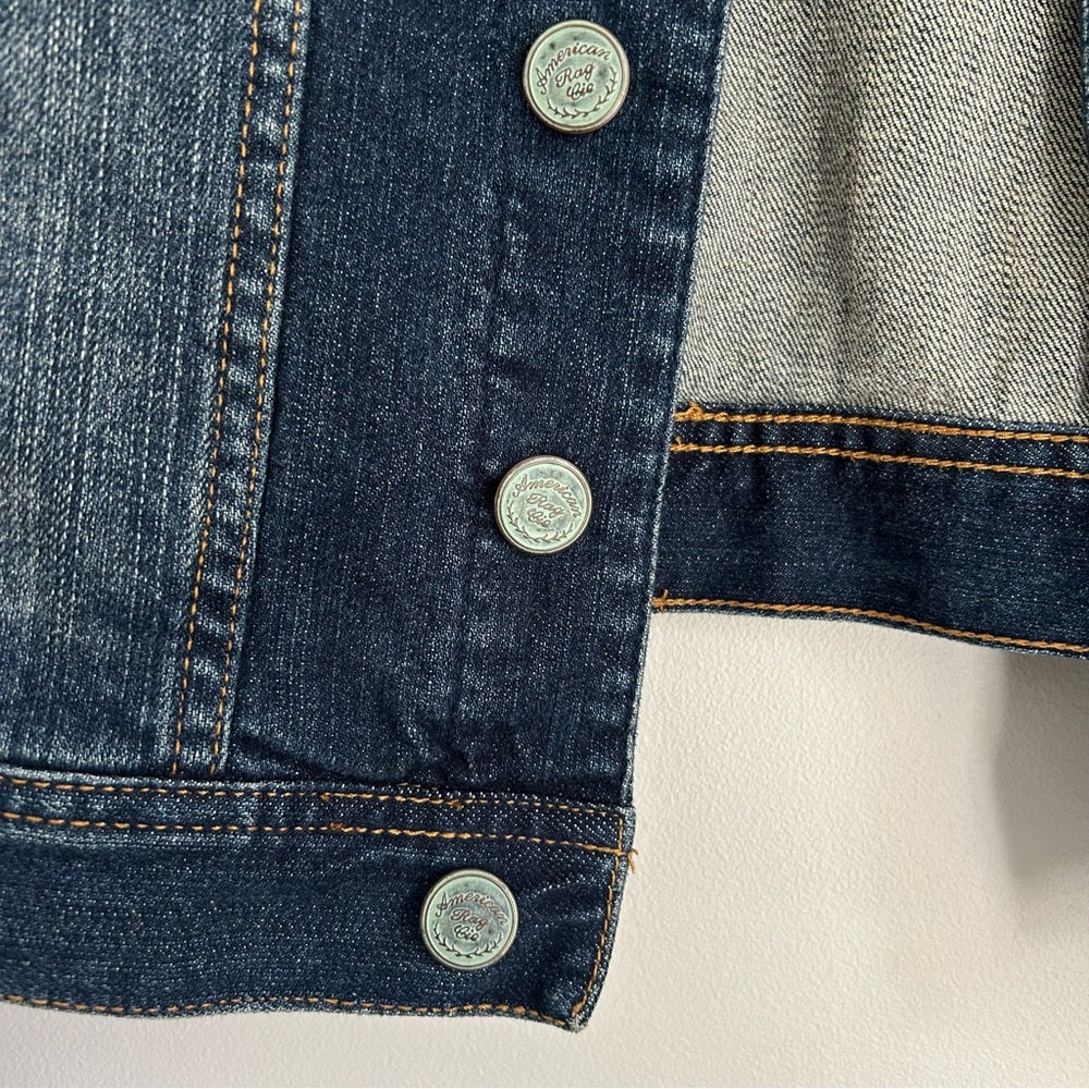 American Rag CIE Blue Stretchy Denim Jean Jacket Size Large