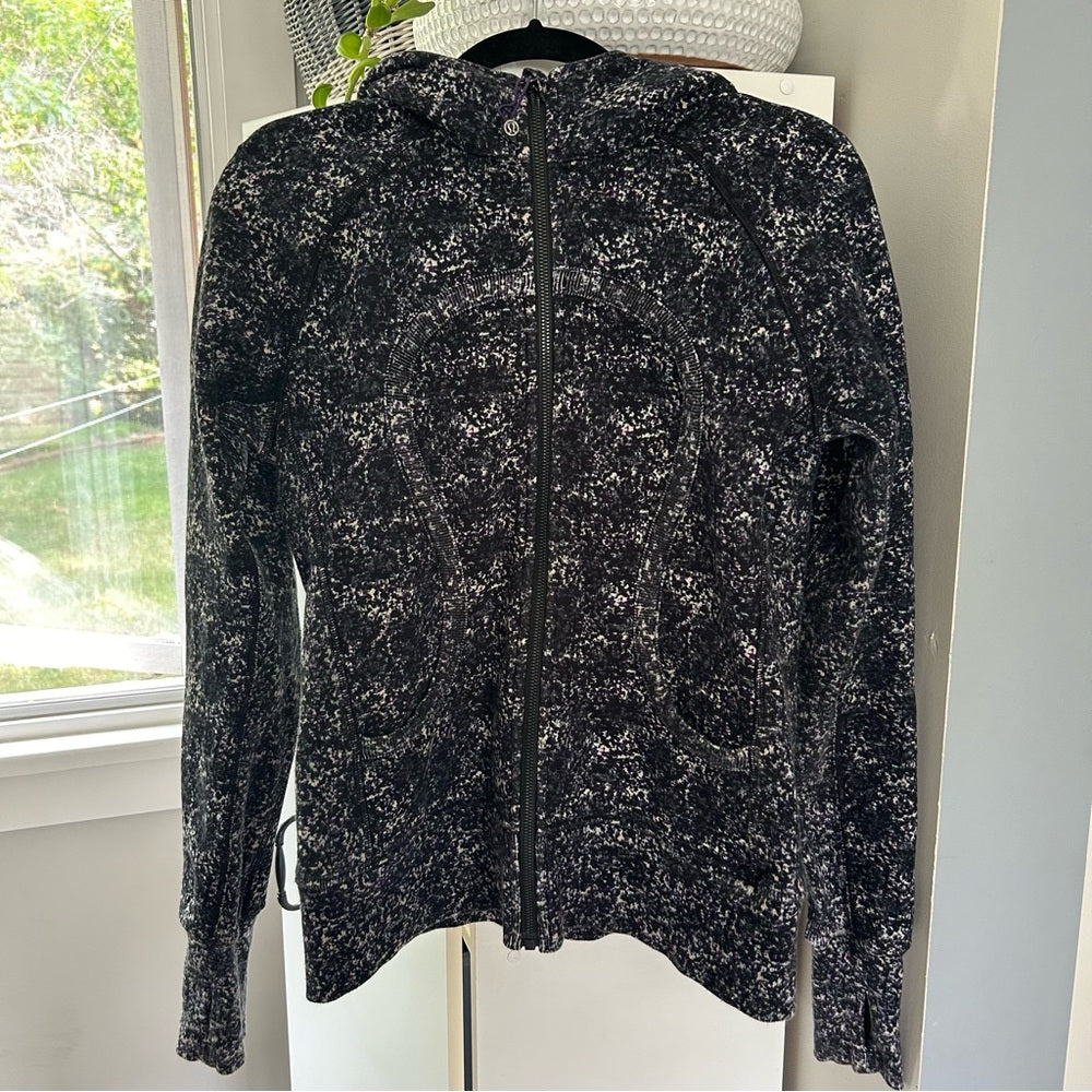 Lululemon Scuba Hoodie II Size 4