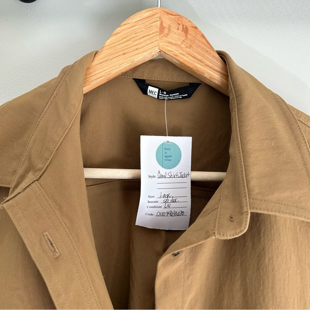MEC Boxy Workwear Utility Shirt Jacket Camel Button Up Size Large