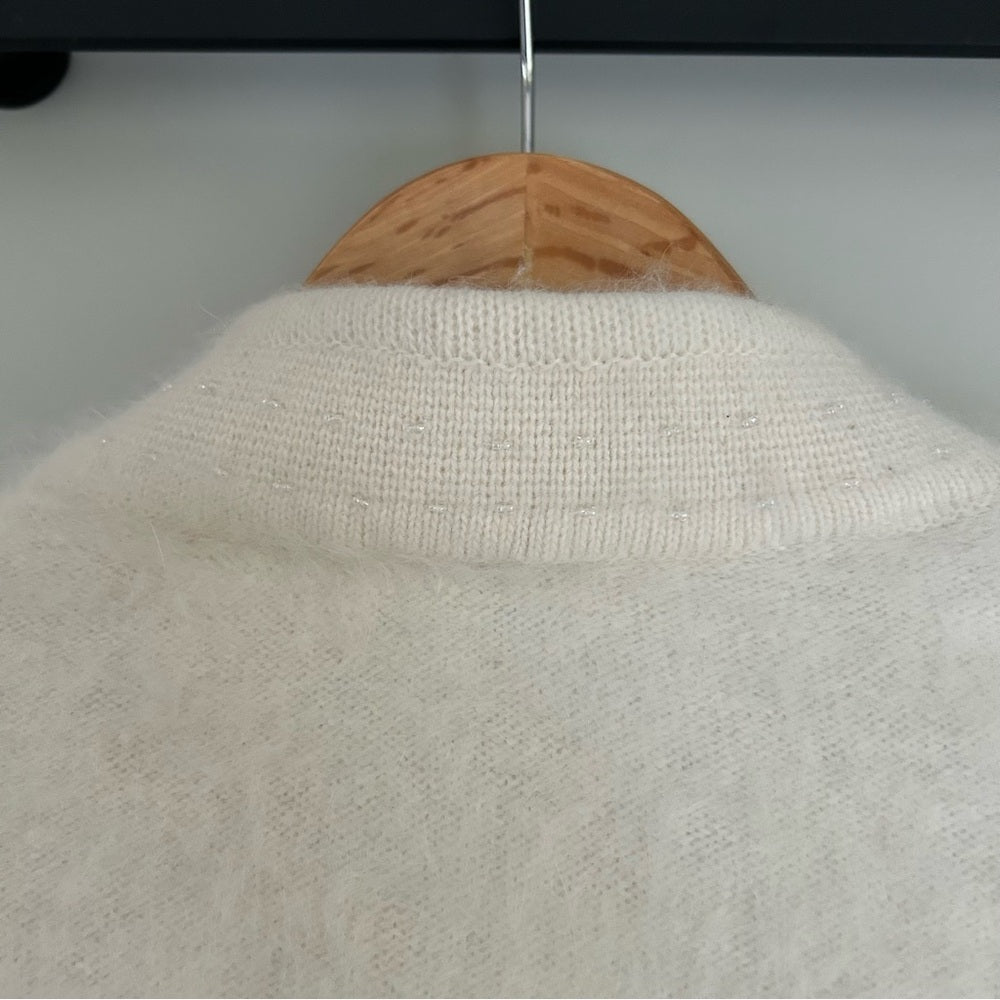 Elegant Vintage Angora Wool Soft White Button-Up Cardigan Sweater