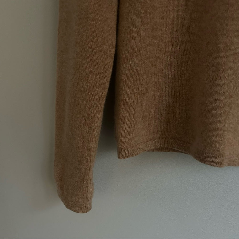 100% Cashmere Turtleneck Long Sleeve Sweater Size Medium