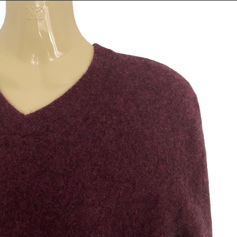100% Cashmere Burgundy V-Neck Sweater Size Medium to Large