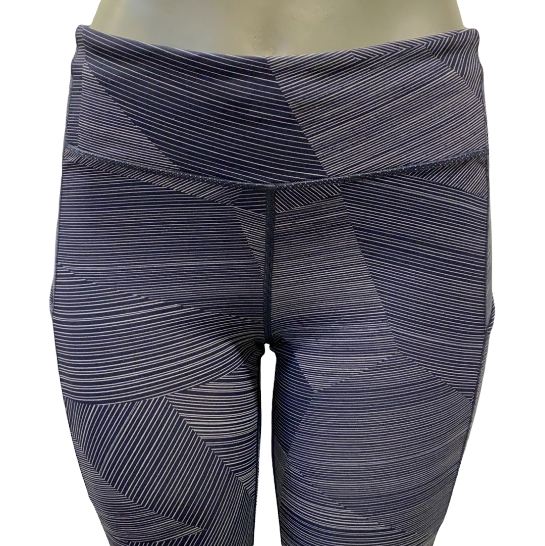 Lululemon Speed Up 21" Crops Size 8 - Love it again boutique