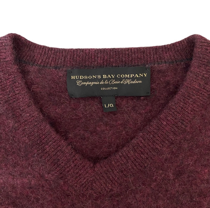 100% Cashmere Burgundy V-Neck Sweater Size Medium to Large