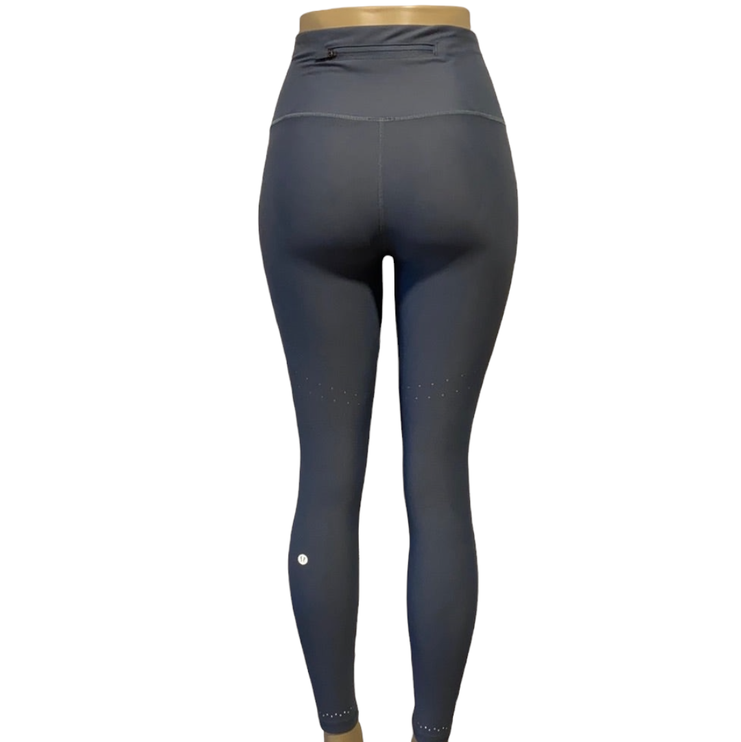 Lululemon Zoned In Tight Size 4 - Love it again boutique